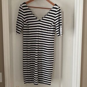 Banana Republic Black and White Stripe dress Size 8